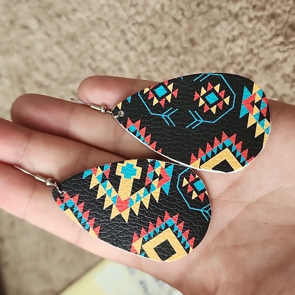 Geometric Patterned Earrings - image 1